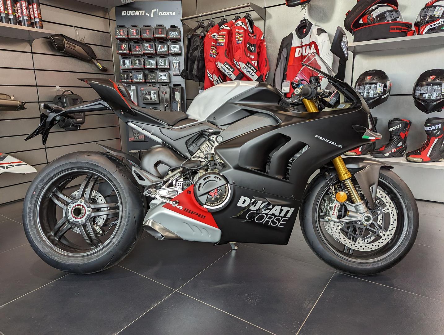 2025 Ducati Panigale V4 SP2